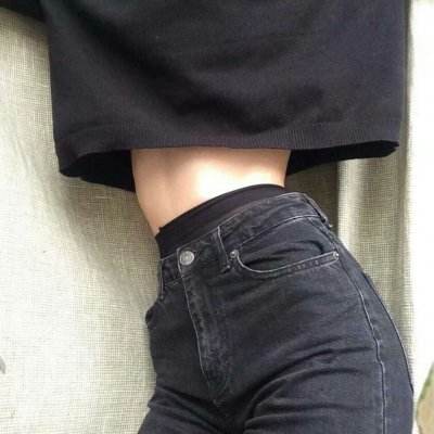 美军称“林肯”号航母有人员受伤
